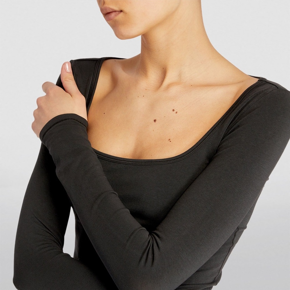 Skims New Vintage Long-Sleeved T-Shirt